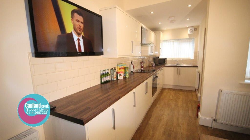 Kitchen at 15 Denham Road